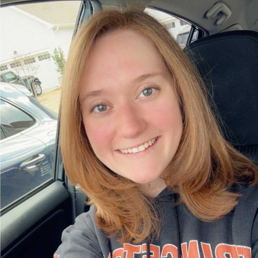 Meet your Posher, Alyssa